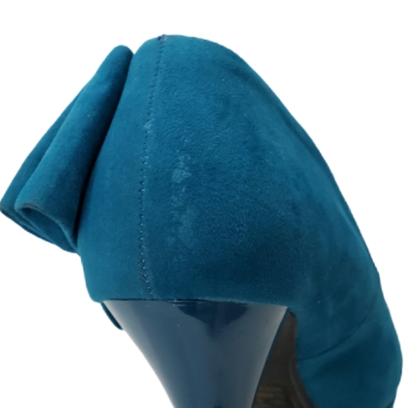 Qupid Neutral Teal Velvet Platform Stiletto Pump - Picture 7 of 8